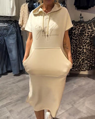 Lorette™ | Komfortabel hoodiekjole