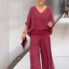 Louise™ | Elegant sæt med V-hals top og bukser