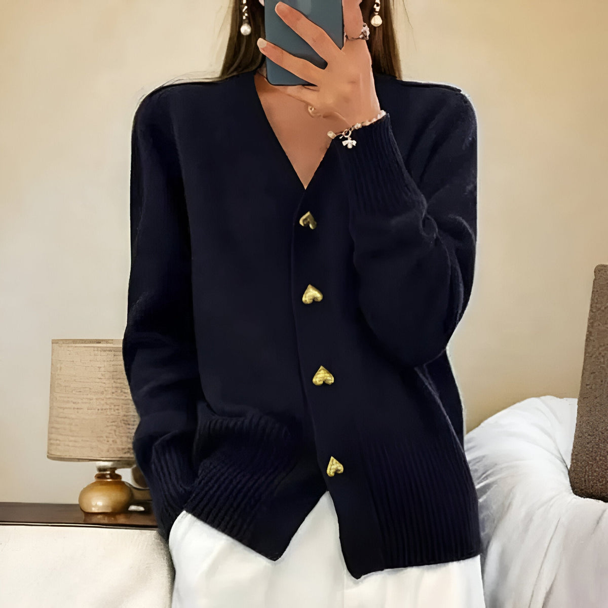 Ciara™ | Elegant Cardigan med Hjerteformede Knapper