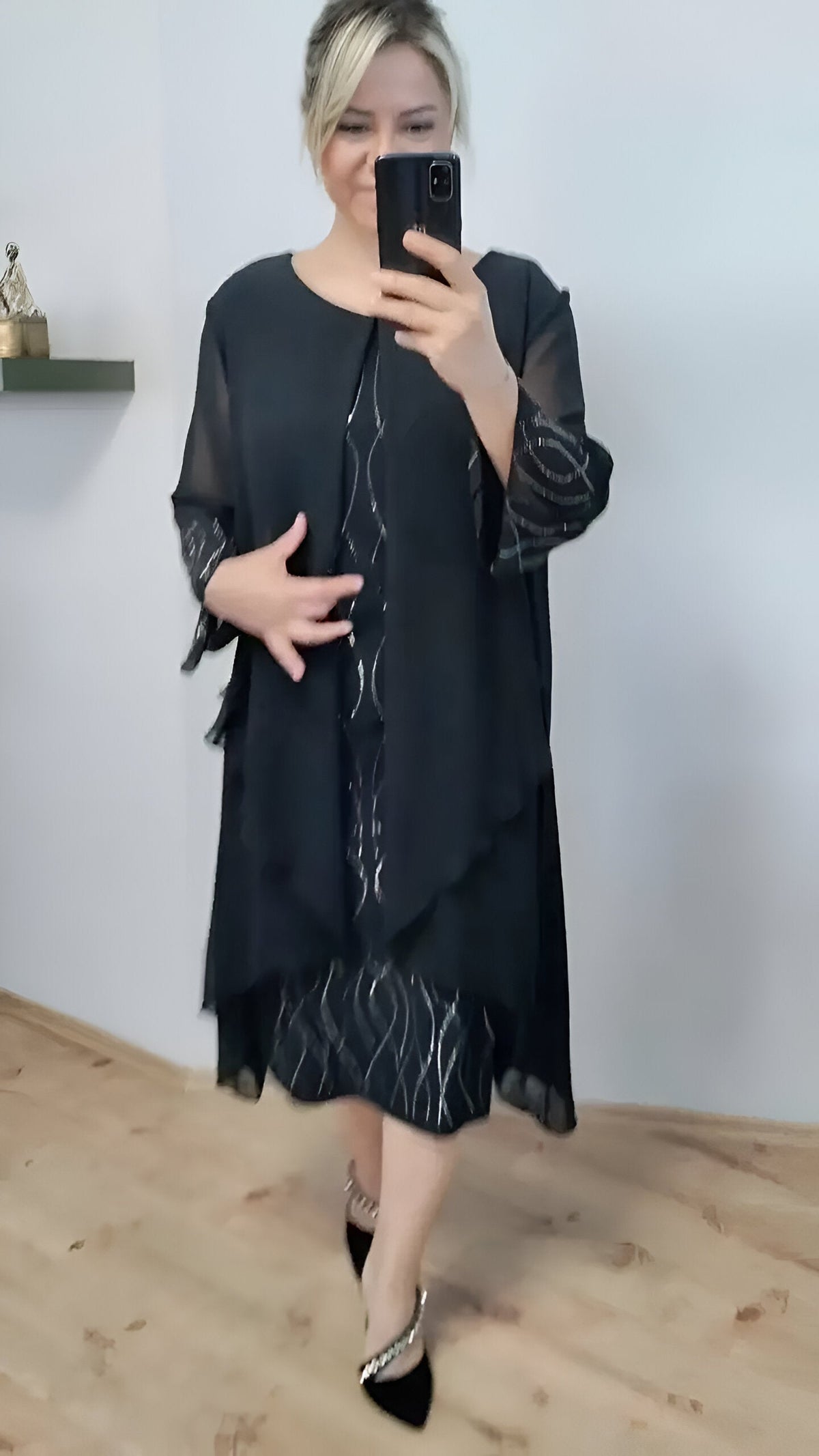 Claudia™ | Elegant kjole med flydende lag