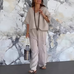 Elvyna™ | Afslappet sæt med V-hals