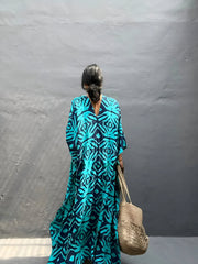 Nayla™ | Kaftan kjole i bomuld med V-hals