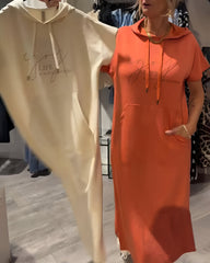 Lorette™ | Komfortabel hoodiekjole